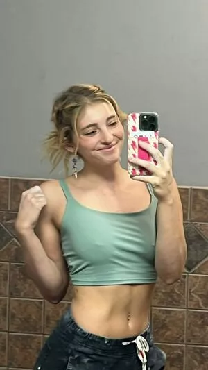 Willow Shields OnlyFans Leaked Free Thumbnail Picture - #DGJai0PwnD