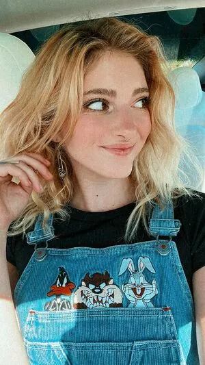 Willow Shields OnlyFans Leaked Free Thumbnail Picture - #MdWkllUtah