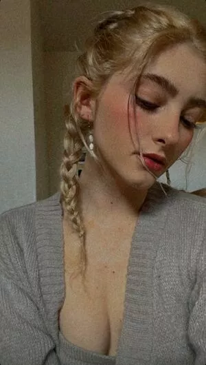 Willow Shields OnlyFans Leaked Free Thumbnail Picture - #Of6N9WLfaA