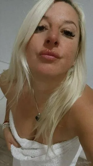 Willowsinglemom OnlyFans Leaked Free Thumbnail Picture - #Ka9hzJXPLy