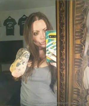 Wineboobsandtattoos OnlyFans Leaked Free Thumbnail Picture - #2OhWZuvKTY