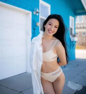Winnie Chang OnlyFans Leaked Free Thumbnail Picture - #anUuEWSoXS