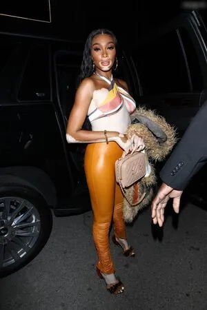 Winnie Harlow OnlyFans Leaked Free Thumbnail Picture - #DgYnxlsgB0