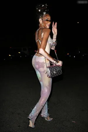 Winnie Harlow OnlyFans Leaked Free Thumbnail Picture - #KjFRQrLrAn