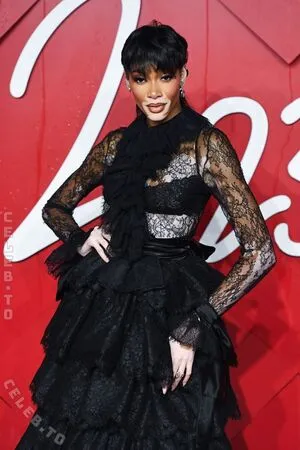 Winnie Harlow OnlyFans Leaked Free Thumbnail Picture - #ZKaia8NBlV