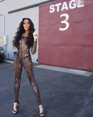 Winnie Harlow OnlyFans Leaked Free Thumbnail Picture - #pzq35qBo8N