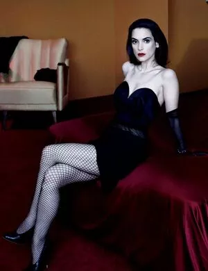 Winona Ryder OnlyFans Leaked Free Thumbnail Picture - #1SpMMftoYO