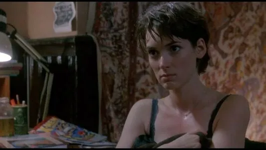 Winona Ryder OnlyFans Leaked Free Thumbnail Picture - #IdawkCFRVr