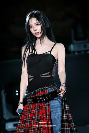 Winter Aespa OnlyFans Leaked Free Thumbnail Picture - #1lKtQ7Cju9