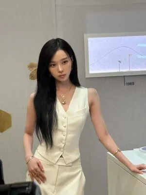 Winter Aespa OnlyFans Leaked Free Thumbnail Picture - #UYsmmboQ3w