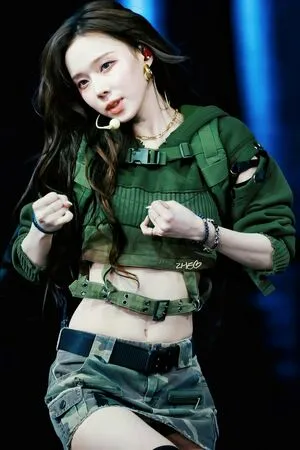 Winter Aespa OnlyFans Leaked Free Thumbnail Picture - #XA2CFDTPAE