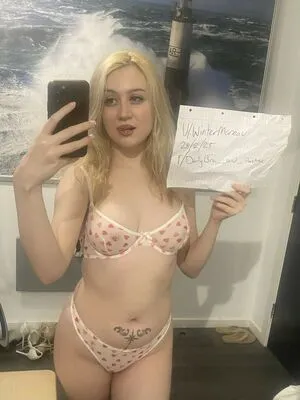 Wintermoreau OnlyFans Leaked Free Thumbnail Picture - #svmmc0okmA