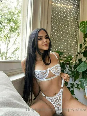 Winterpryrsfree OnlyFans Leaked Free Thumbnail Picture - #aPIaKvxXDn