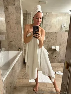 Wise Mommyy OnlyFans Leaked Free Thumbnail Picture - #8HW9lH5He3