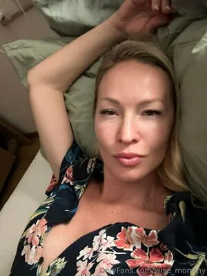 Wise Mommyy OnlyFans Leaked Free Thumbnail Picture - #FSEE3FsX44