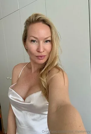 Wise Mommyy OnlyFans Leaked Free Thumbnail Picture - #SKMQLB6VhY