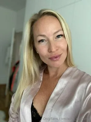 Wise Mommyy OnlyFans Leaked Free Thumbnail Picture - #TitaBN3uR5