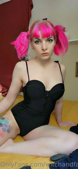 Witchandfamous OnlyFans Leaked Free Thumbnail Picture - #DjvEB5NuP8