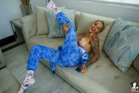 Witchy Pixie OnlyFans Leaked Free Thumbnail Picture - #fMVAG65D37