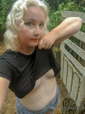 Witchyblossom OnlyFans Leaked Free Thumbnail Picture - #IoUlYn8Ldu