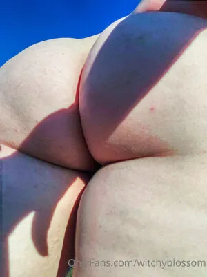 Witchyblossom OnlyFans Leaked Free Thumbnail Picture - #xi7dxu8OPl