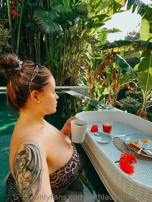 Withladymaryfree OnlyFans Leaked Free Thumbnail Picture - #ZpS3JyZ2b0