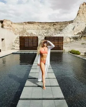 Witney Carson OnlyFans Leaked Free Thumbnail Picture - #vzz0dPmGtO