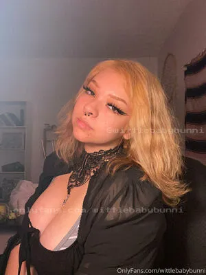 Wittlebabybunni OnlyFans Leaked Free Thumbnail Picture - #IzzMms7uio