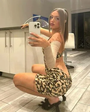 Woah Vicky OnlyFans Leaked Free Thumbnail Picture - #dAfOM3METt