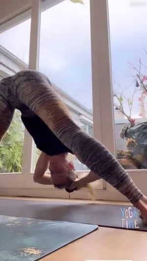 Wolke Hegenbarth OnlyFans Leaked Free Thumbnail Picture - #0Hmm88Y7c5