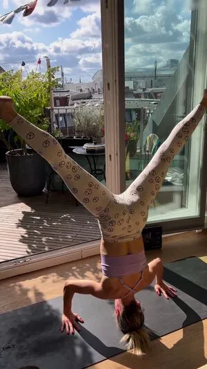 Wolke Hegenbarth OnlyFans Leaked Free Thumbnail Picture - #qnglHZYPlc