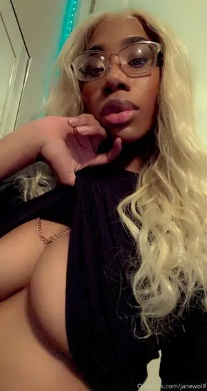 Womanflo OnlyFans Leaked Free Thumbnail Picture - #Je50B4NyaA