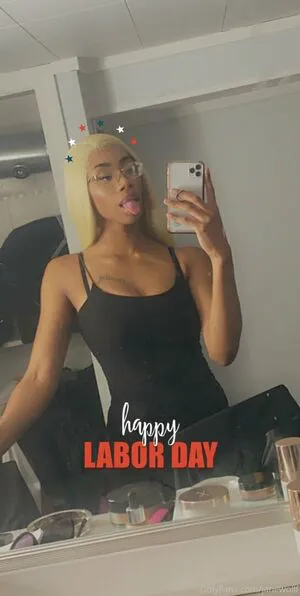 Womanflo OnlyFans Leaked Free Thumbnail Picture - #NcpRhnMPXX