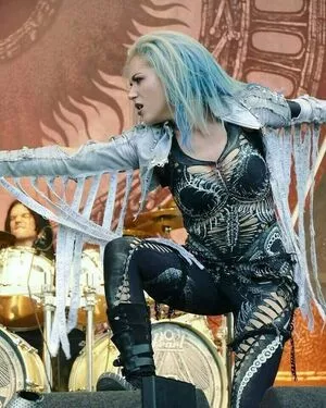 WomenMetal OnlyFans Leaked Free Thumbnail Picture - #4TyRH2jQzS