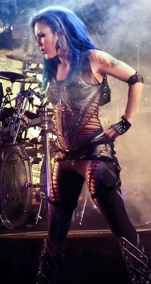 WomenMetal OnlyFans Leaked Free Thumbnail Picture - #D0cgvhucMQ