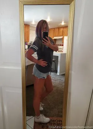 Wonderfeetwoman OnlyFans Leaked Free Thumbnail Picture - #PZPJTY6U8A