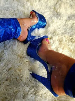 Wonderfeetwoman OnlyFans Leaked Free Thumbnail Picture - #UaJmIySm16