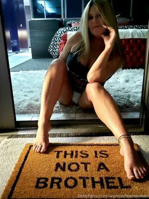 Wonderfeetwoman OnlyFans Leaked Free Thumbnail Picture - #s0cl7WxgZL