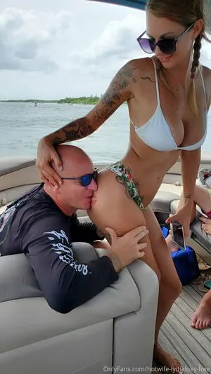 Woodsman Wife OnlyFans Leaked Free Thumbnail Picture - #1ecOuv562k