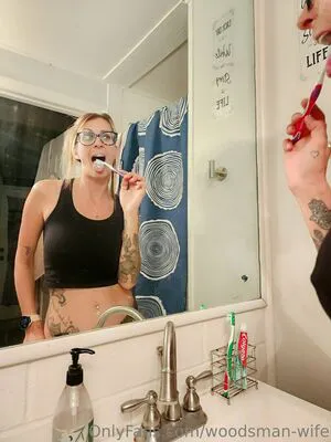 Woodsman Wife OnlyFans Leaked Free Thumbnail Picture - #sspHk9mHHd