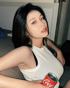 Woonru OnlyFans Leaked Free Thumbnail Picture - #1OCCryKsvz