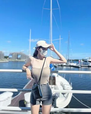 Woonru OnlyFans Leaked Free Thumbnail Picture - #62S4reysY1