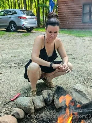 Workingmom99 OnlyFans Leaked Free Thumbnail Picture - #4HANUFRtcj