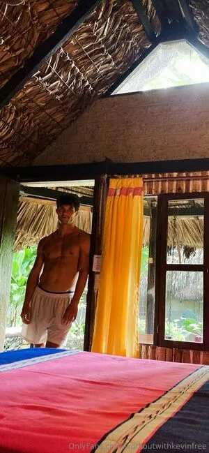 Workoutwithkevinfree OnlyFans Leaked Free Thumbnail Picture - #5WVx3Cn0x0