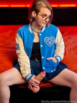 Worthlessholes OnlyFans Leaked Free Thumbnail Picture - #6mYzelw5lC