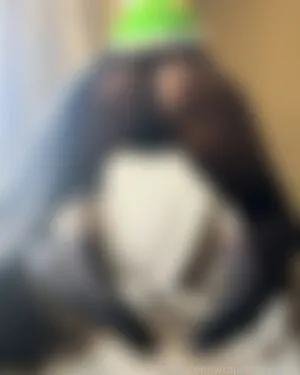 Wrappedinnylon OnlyFans Leaked Free Thumbnail Picture - #BPimntIvtm