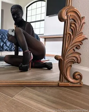 Wrappedinnylon OnlyFans Leaked Free Thumbnail Picture - #EH8NJCRfkx