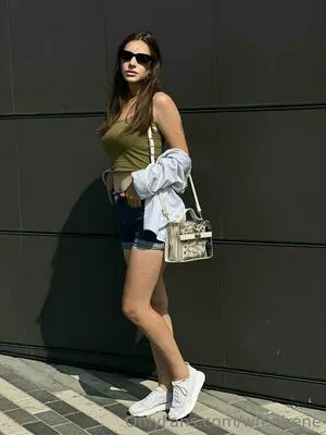 Wrenirene OnlyFans Leaked Free Thumbnail Picture - #n2J4EyBK74