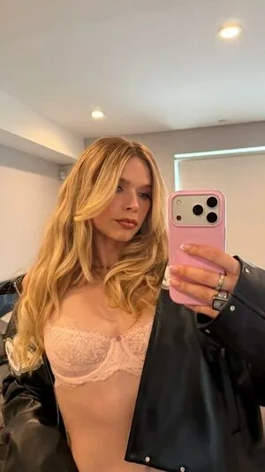 Wynne OnlyFans Leaked Free Thumbnail Picture - #s8K4mZDoEL