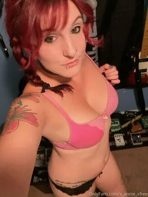 X Annie Xfree OnlyFans Leaked Free Thumbnail Picture - #b3GYbO6PBX